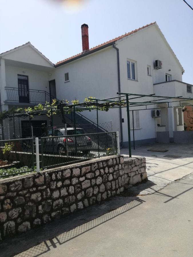 Apartmani Lukacic Biograd Na Moru Εξωτερικό φωτογραφία